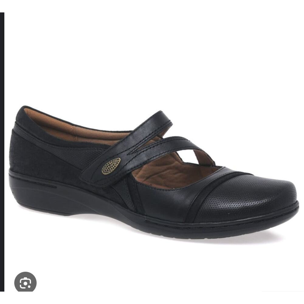 Clarks Evianna Crown Ladies Black Leather Mary Janes 9.5